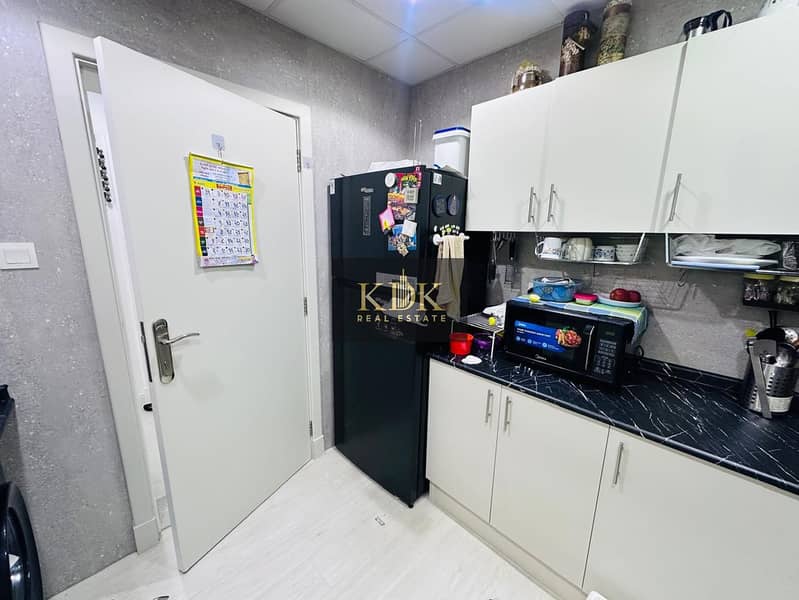 7 90178ef7-92ac-48d4-9b7e-d373e85f5f70. jpg