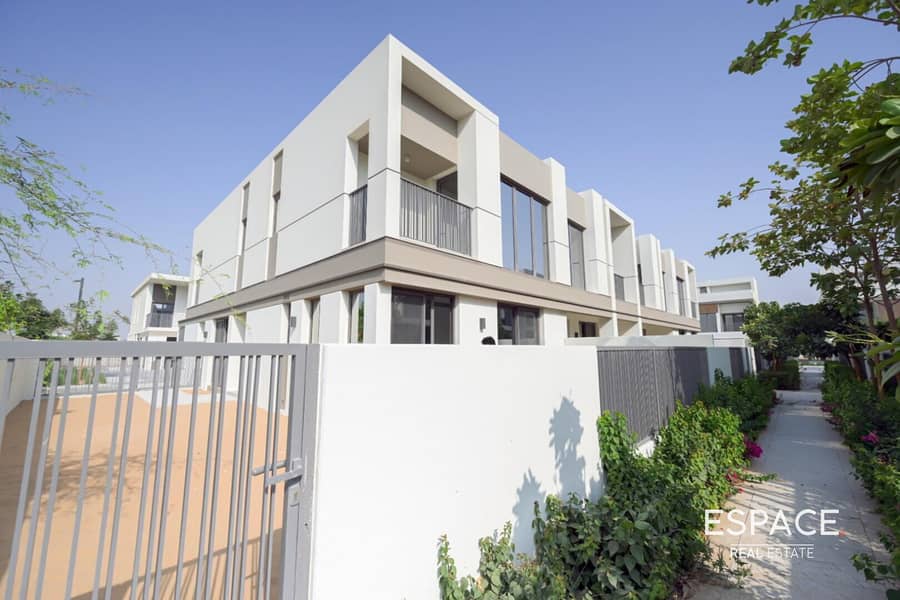 Villa à Tilal Al Ghaf,Aura Gardens, 4 chambres, 280000 AED - 16065486 Villa à Tilal Al Ghaf,Aura Gardens, 4 chambres, 280000 AED - 16065486
