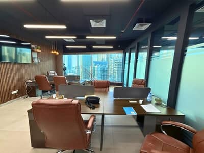 Office te Huur in Business Bay, Dubai - Image 1 Office te Huur in Business Bay, Dubai - Image 1