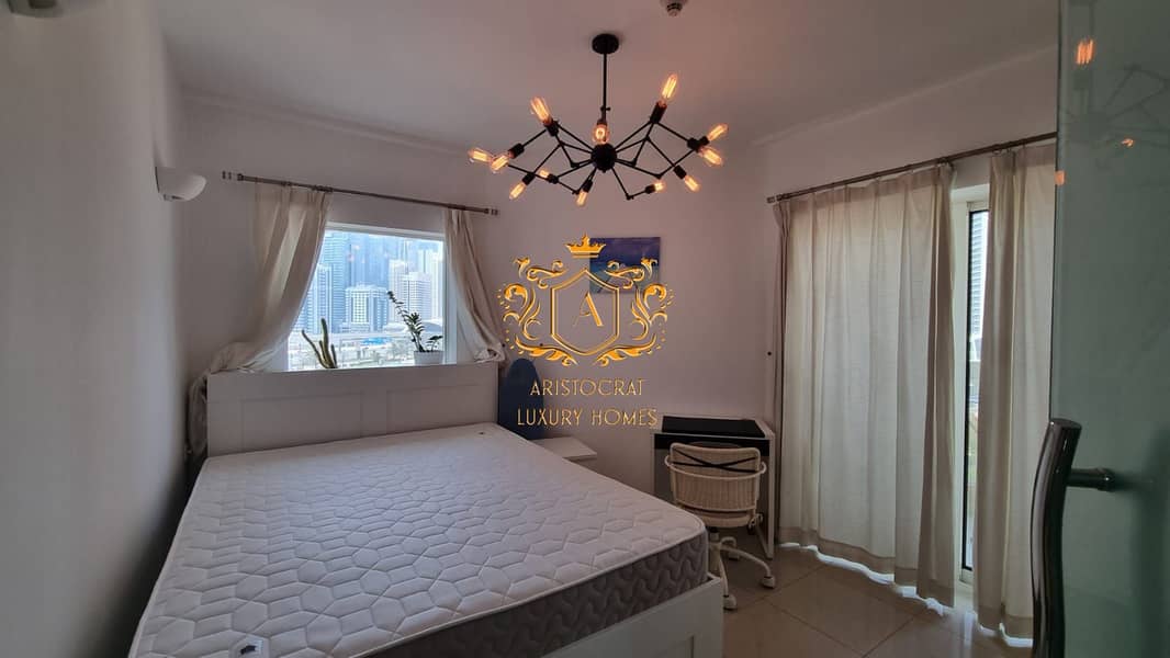 18 Bedroom 03. jpg