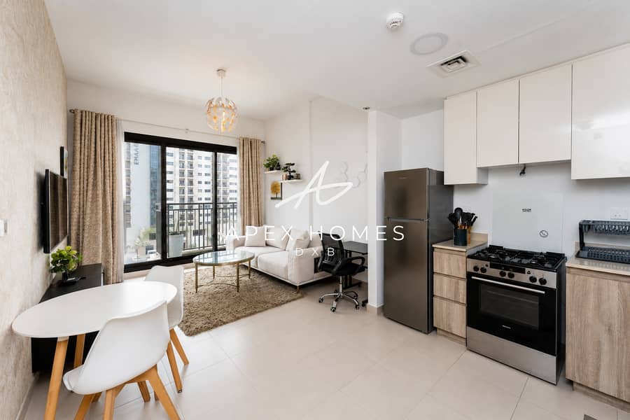 Vacant | Furnished | Community View Vacant | Furnished | Community View