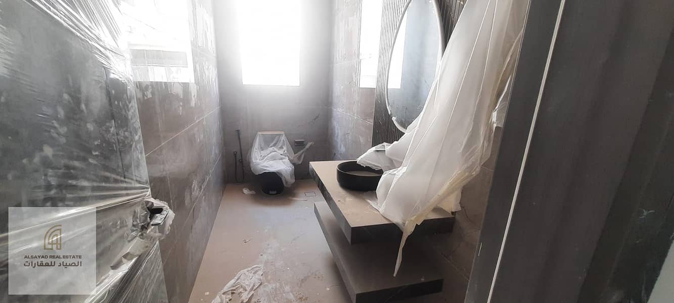18 d37bc9e2-af14-40f1-8871-a616e82219e8. jpg