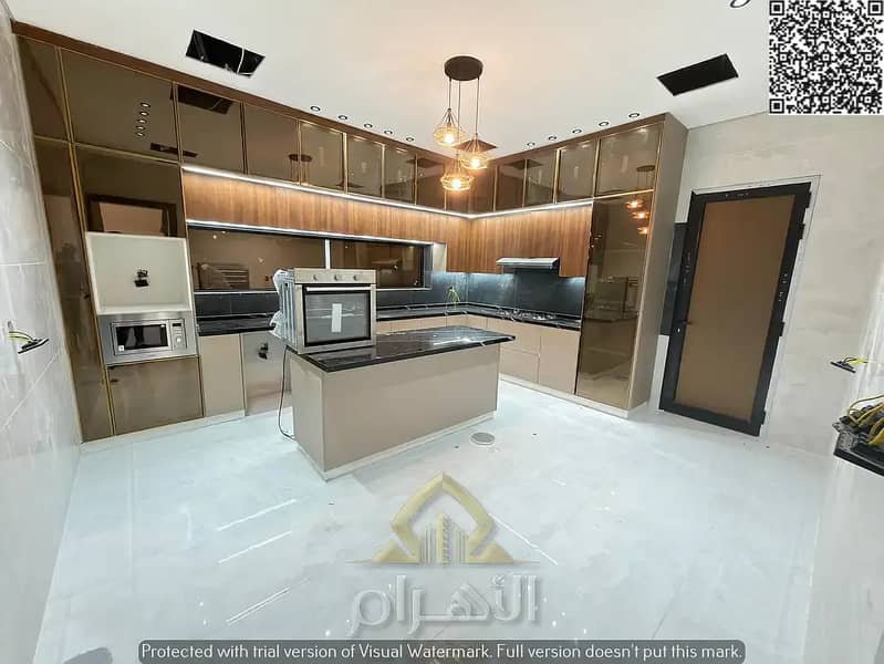 9 845487109-1066x800. webp