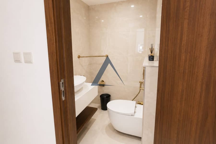 9 Property Image