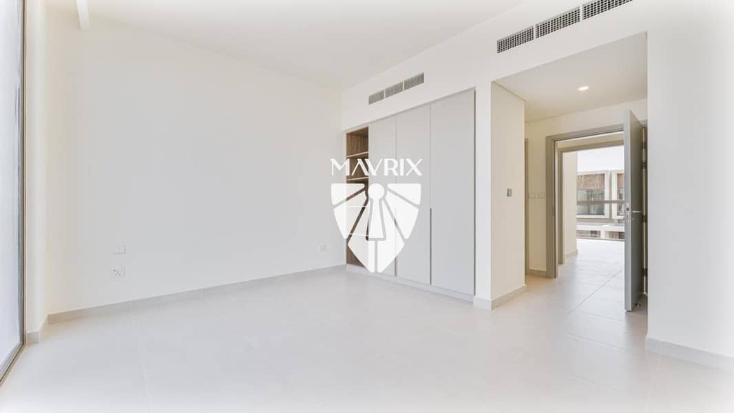 7 Image 7