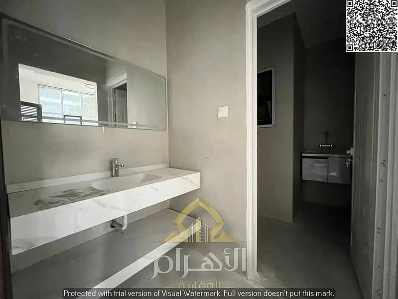 9 845489293-1066x800. webp