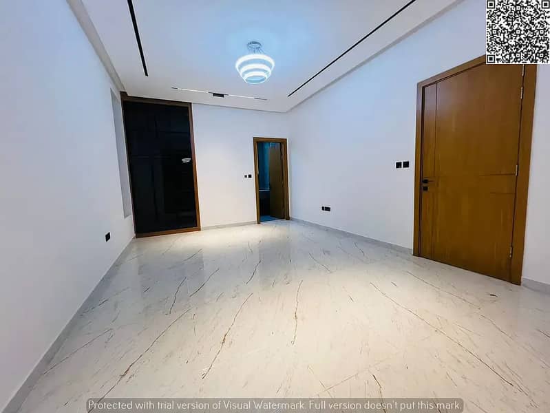 35 857434015-1066x800. webp