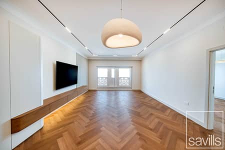 2 Bedroom Flat for Sale in Palm Jumeirah, Dubai - One of a Kind | Custom Upgrades | Sea Sunset View