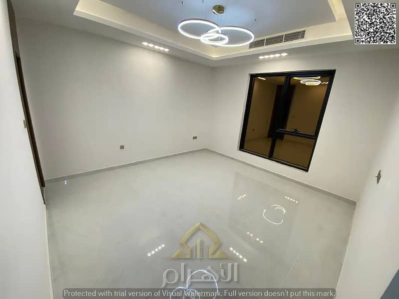 9 844177094-1066x800. webp