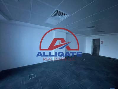 مکتب  للايجار في أبراج بحيرات الجميرا، دبي - 2. jpeg