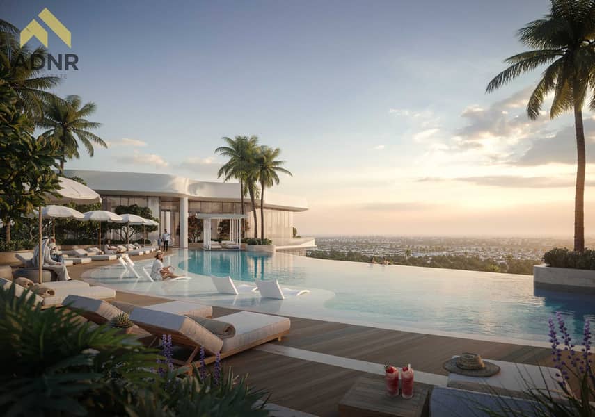 9 SkyDeck 30M Infinity Pool. jpg
