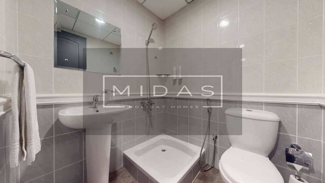 13 MIDAS-REAL-ESTATE-Mariott-Harbour-Marina-09032025_115255. jpg
