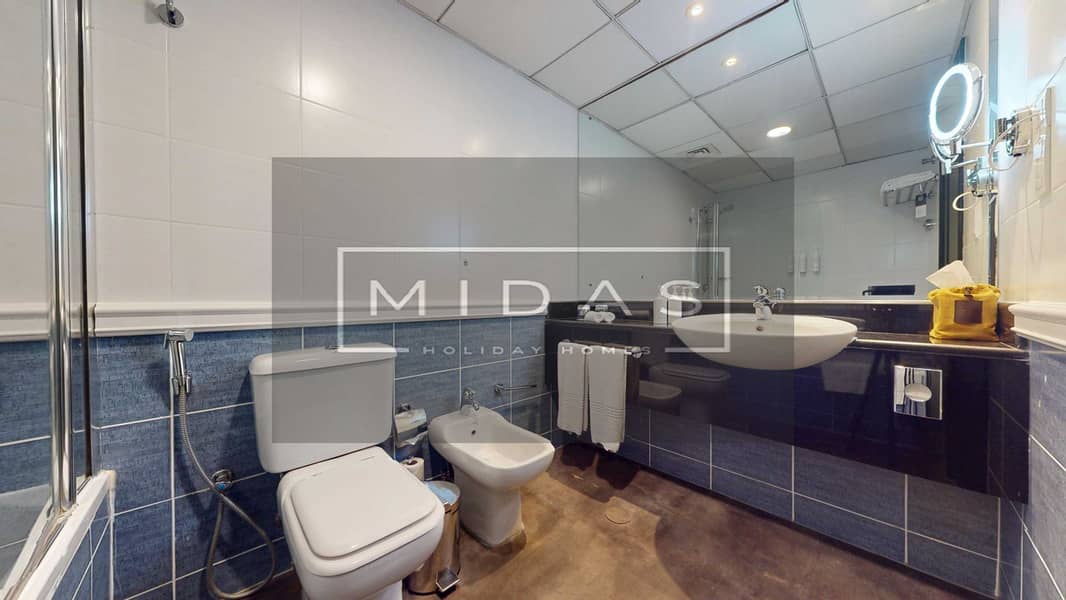 24 MIDAS-REAL-ESTATE-Mariott-Harbour-Marina-09032025_115349. jpg