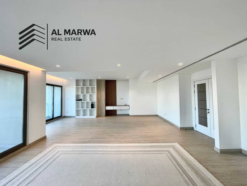 4 9afbad74-674b-4487-9648-c410f41e7498. jpg