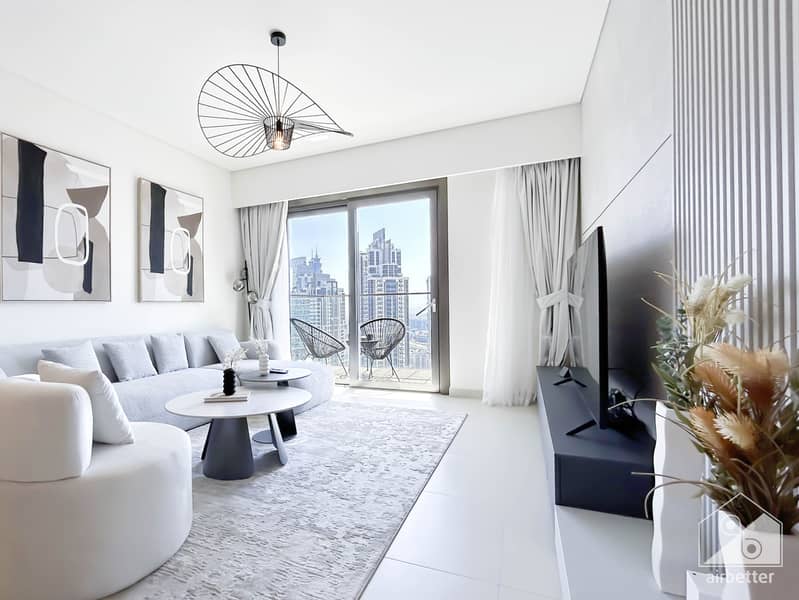 19 Crown Tower - 3501- Living-19. jpg