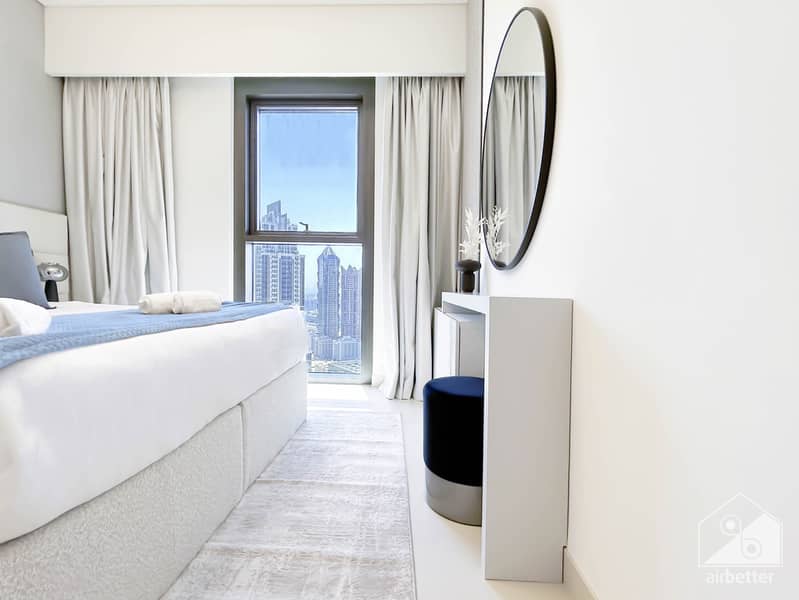 50 Crown Tower - 3501- Room1-4. jpg