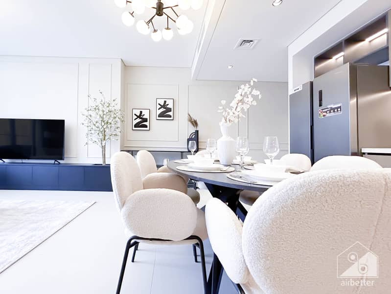 19 Burj Crown - 2601 -Living-9. jpg