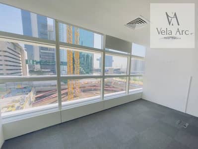 Office for Rent in Sheikh Zayed Road, Dubai - Prestigious Office | Prime SZR | Metro Access Office for Rent in Sheikh Zayed Road, Dubai - Prestigious Office | Prime SZR | Metro Access