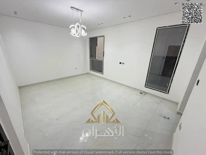 14 857142653-1066x800. webp