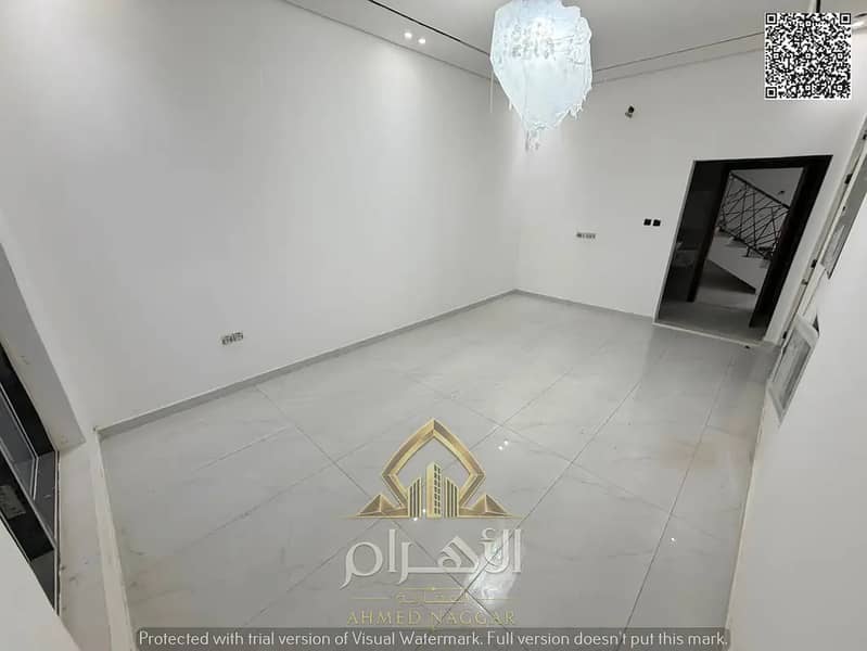 10 857142649-1066x800. webp