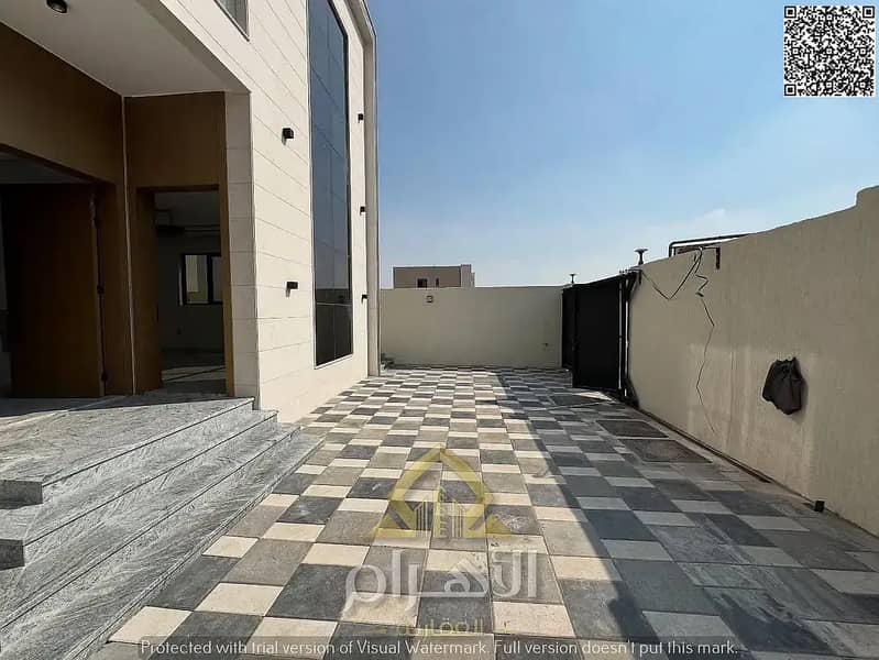 26 856093224-1066x800. webp