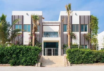 6 Schlafzimmer Villa zum zur Miete in Palm Jumeirah, Dubai - Villa in Palm Jumeirah,Signature Villas Palm Jumeirah,Signature Villas Frond P, 6 schlafzimmer, 2000000 AED - 16071064 6 Schlafzimmer Villa zum zur Miete in Palm Jumeirah, Dubai - Villa in Palm Jumeirah,Signature Villas Palm Jumeirah,Signature Villas Frond P, 6 schlafzimmer, 2000000 AED - 16071064