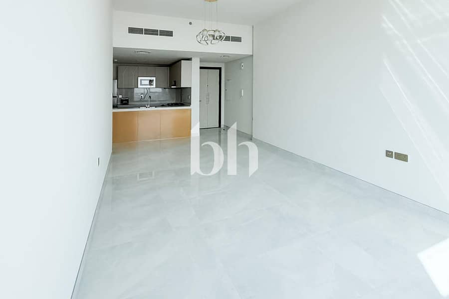 6 images image img