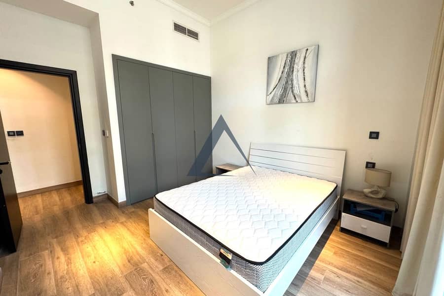 8 Property Image