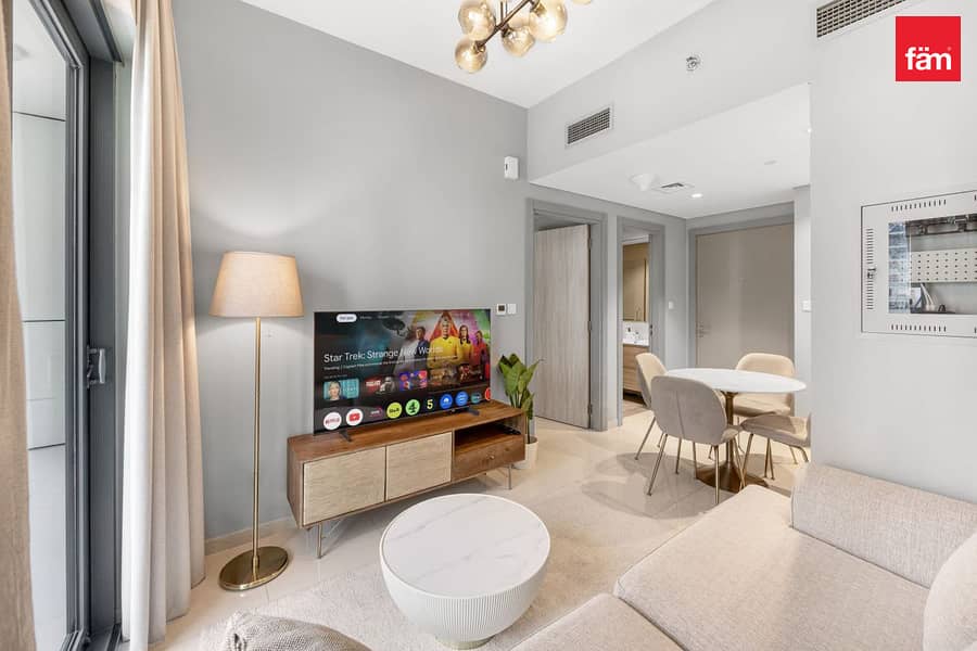 VACANT| FULLY FURNISHED| PRIME LOCATION VACANT| FULLY FURNISHED| PRIME LOCATION