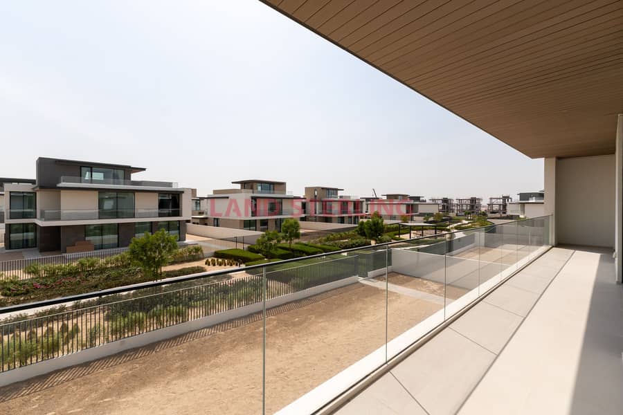 32 SBK02481. JPG