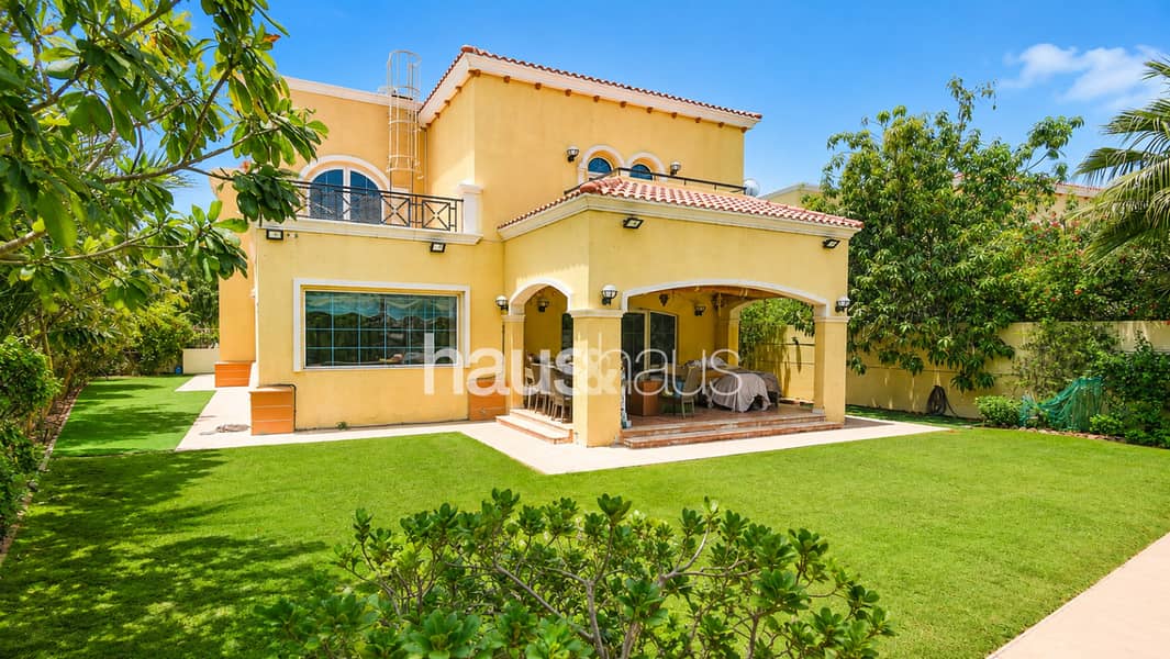 Villa in Jumeirah Park,Legacy,Legacy Large, 4 schlafzimmer, 450000 AED - 16071906 Villa in Jumeirah Park,Legacy,Legacy Large, 4 schlafzimmer, 450000 AED - 16071906