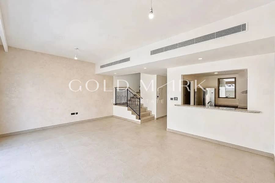 Rijwoning in DAMAC Lagoons,Malta, 4 slaapkamers, 135000 AED - 16072018 Rijwoning in DAMAC Lagoons,Malta, 4 slaapkamers, 135000 AED - 16072018