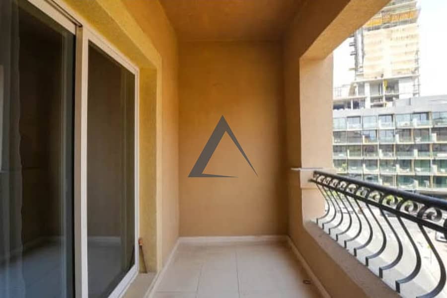 16 Property Image