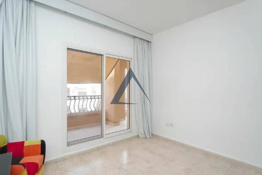 18 Property Image