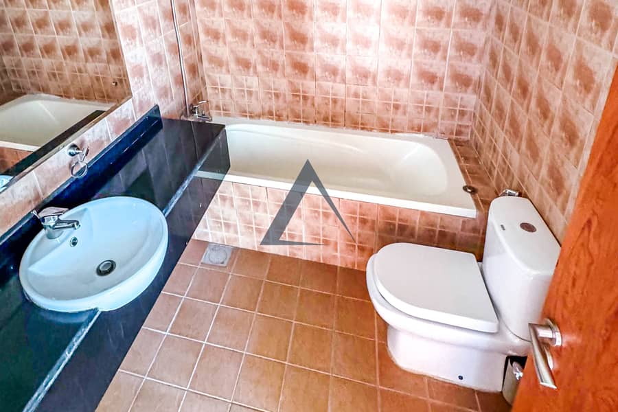 10 Property Image