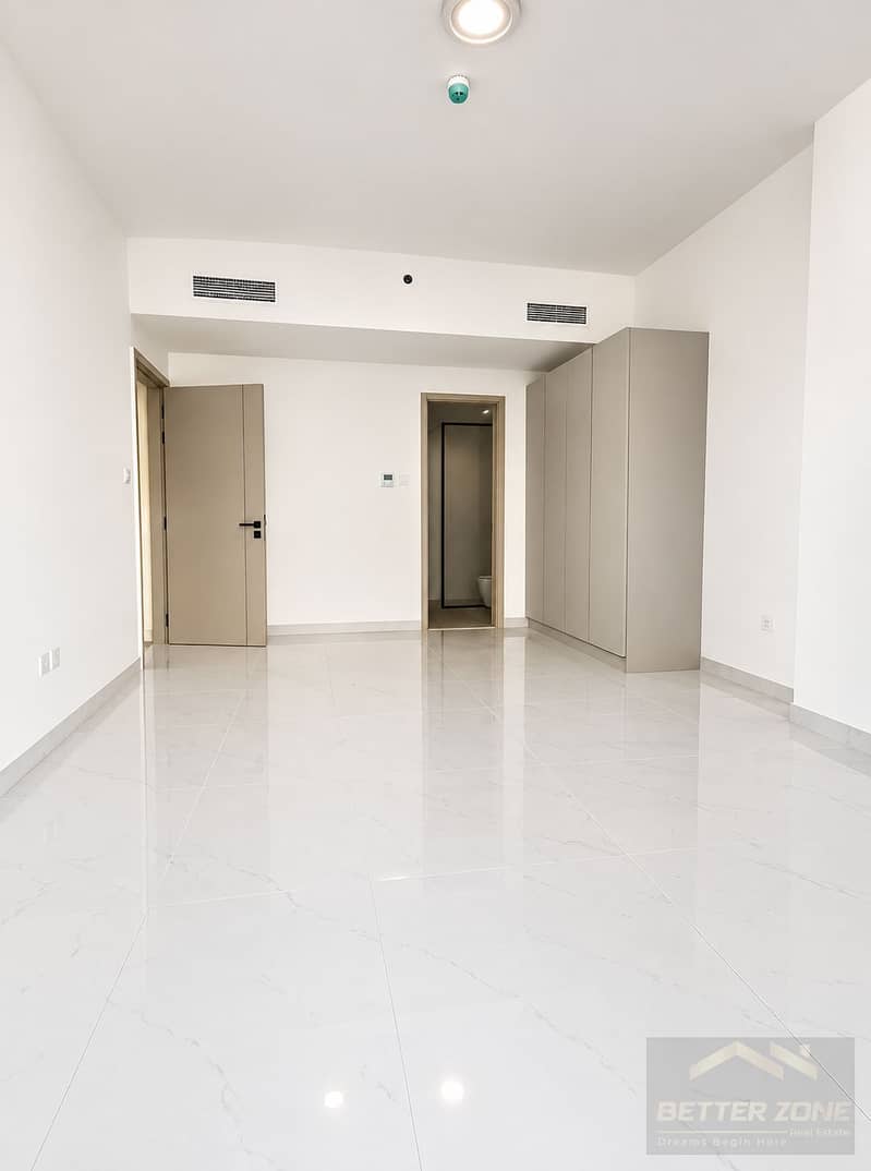 8 Bedroom. png