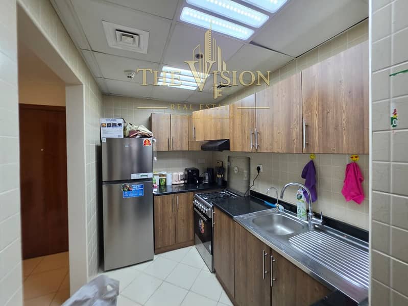13 d45e1abb-5639-4ddb-ad71-96ca0be5f38b. jpg