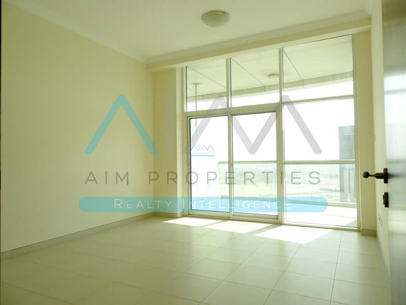 13 Over Looking Dubai Canal | Neat & Clean Unit |  For  Rent 1bed Apt