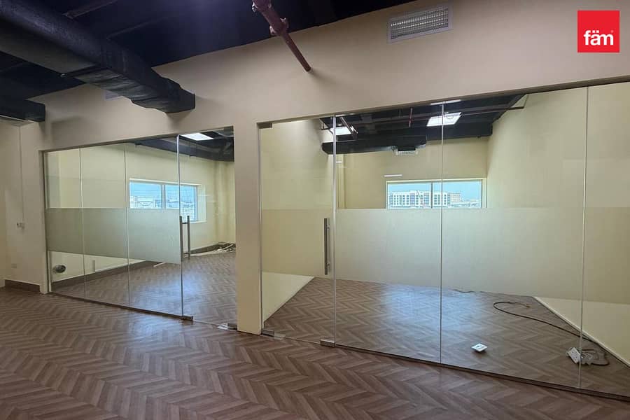 محل تجاري في مبنى مصفاة الذهب MTM & O،جبل علي 364000 درهم - 16073670 محل تجاري في مبنى مصفاة الذهب MTM & O،جبل علي 364000 درهم - 16073670