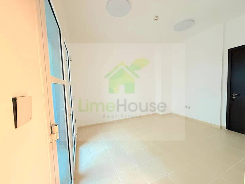 13 seasons-community-jvc-townhouse-bright-bedroom-balcony-access. jpg