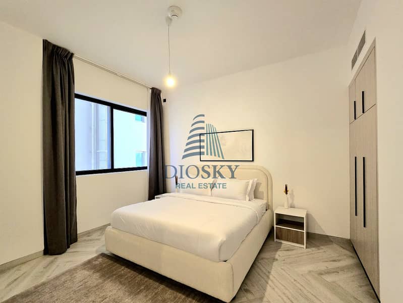 4 Image 5