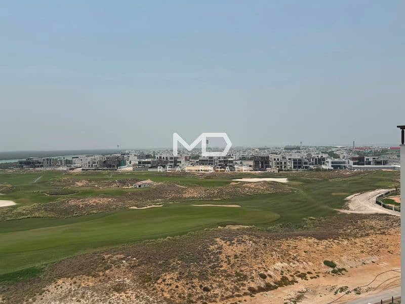 Ready to Move In | Golf Course View | High Floor Ready to Move In | Golf Course View | High Floor