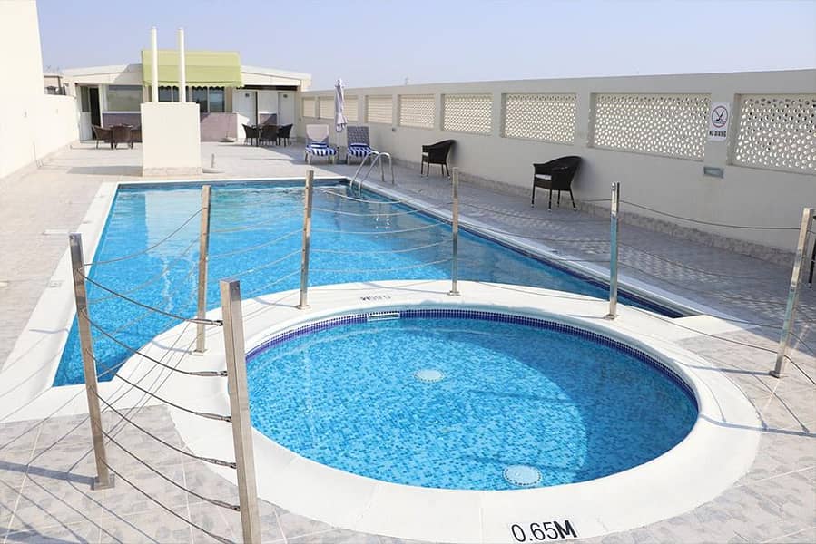 27 pool 03. jpg