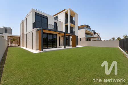5 Bedroom Villa for Rent in Arabian Ranches 3, Dubai - Central Perk View | Vacant | Landscape Optional