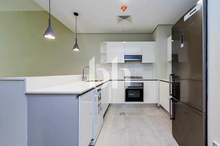 6 APM 361214 Larimar Apartments 402 A 02