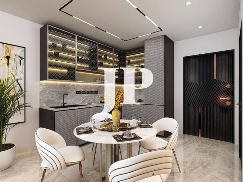 7 Kitchen. jpg