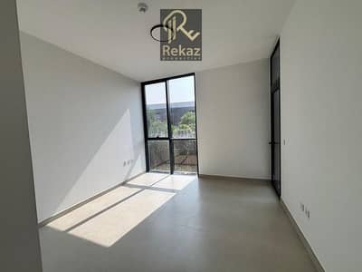 4 Bedroom Townhouse for Sale in Tilal City, Sharjah - WhatsApp Image 2025-10-19 at 7.00. 00 PM. jpg 4 Bedroom Townhouse for Sale in Tilal City, Sharjah - WhatsApp Image 2025-10-19 at 7.00. 00 PM. jpg