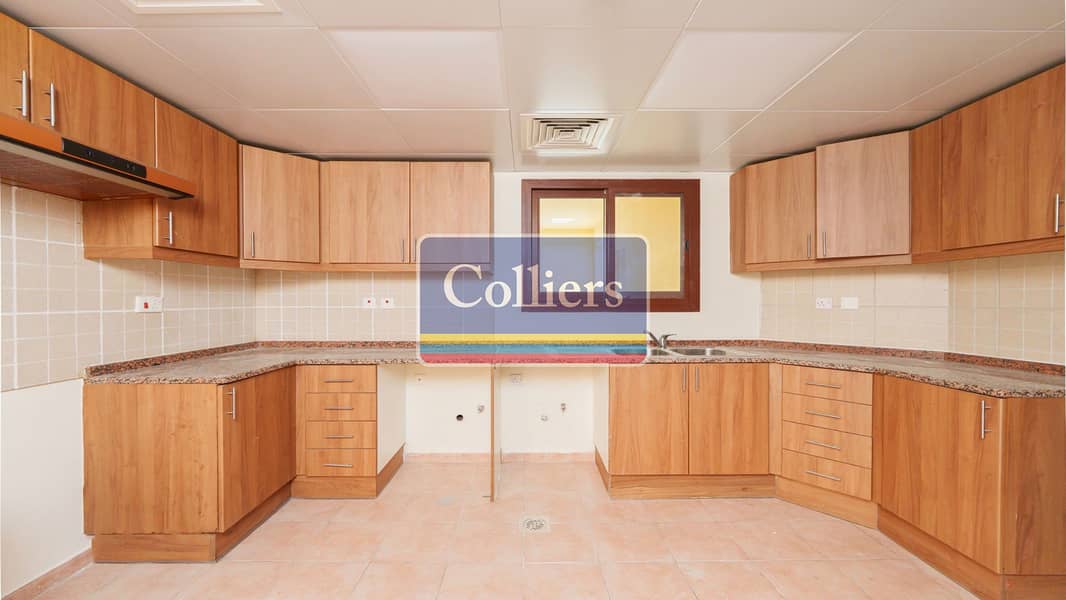 7 Zone 1A - 50 -Kitchen - 3. jpg
