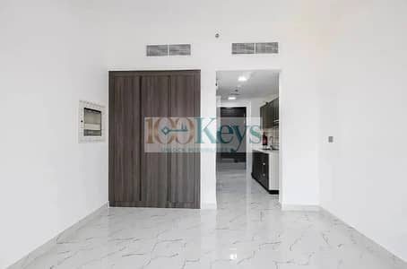 Estudio para en Alquiler en Dubai Land Residence Complex (DLRC), Dubai - WhatsApp Image 2026-08-05 at 3.00. 33 PM. jpeg
