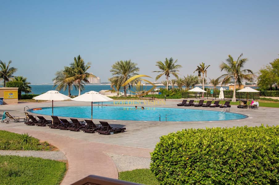 30 12-Bab Al Bahr Pool (2). jpg